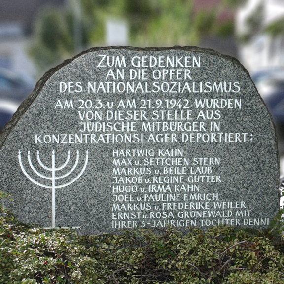 Gedenkstein am Marienplatz Gedenkstein am Marienplatz